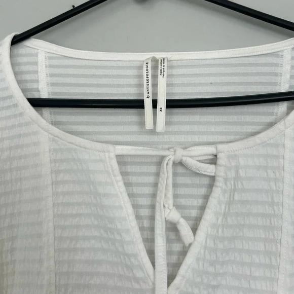 Anthropologie Rebecca smocked top puff sleeves white size small - Picture 9 of 12